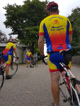 Albverein Radfahrer mit Trikot - Rückenansicht